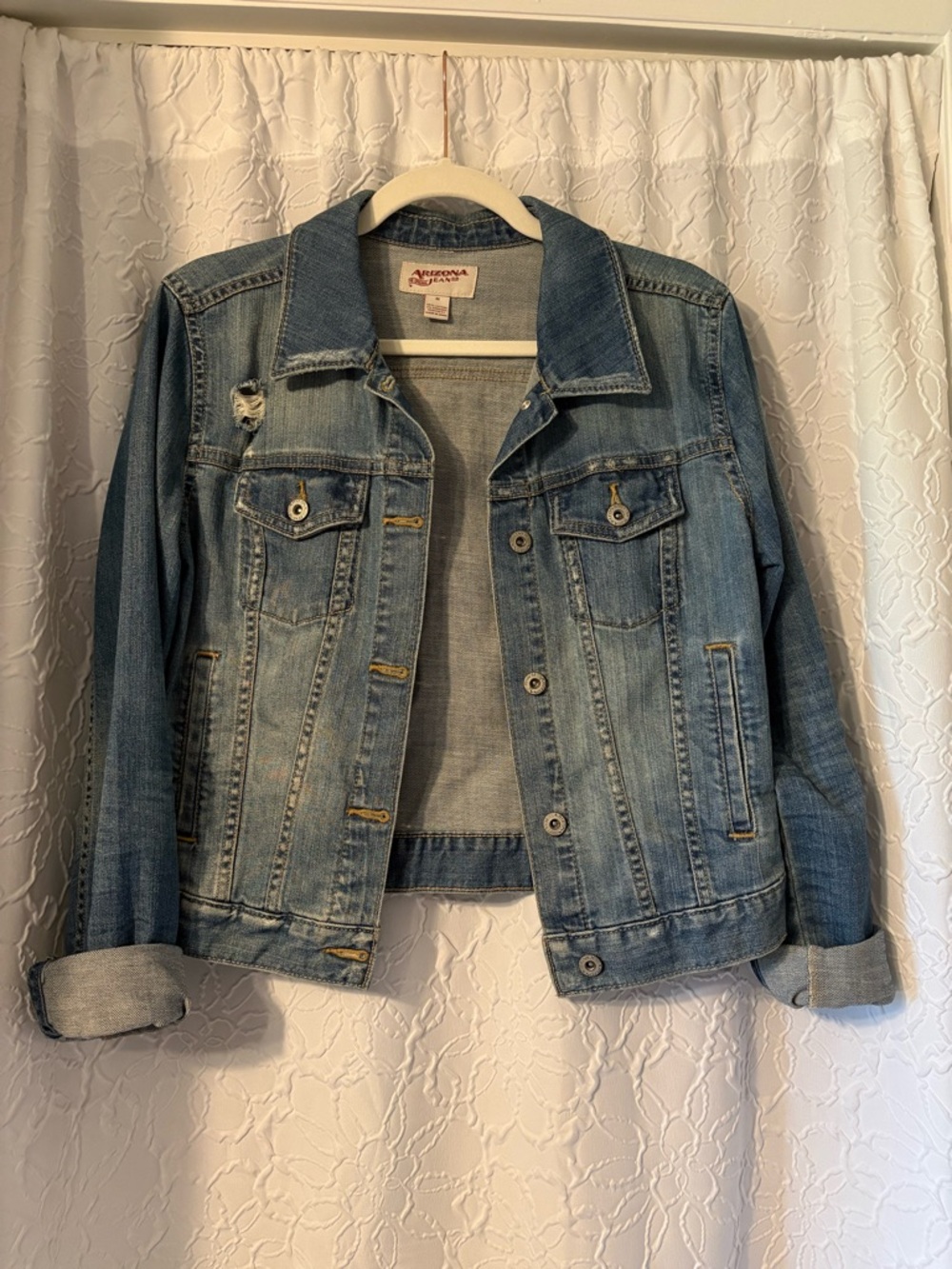 Arizona Jean Company Women’s Denim Jacket Size M